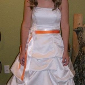 Strapless A-Line wedding dress